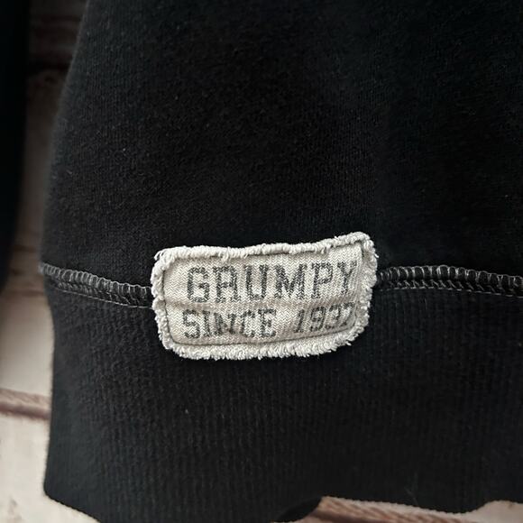 DISNEY PARKS Authentic Original Grumpy Black Distressed Applique Sweatshirt Sz L - Picture 2 of 6